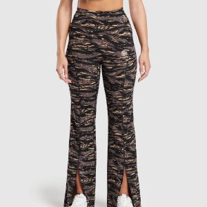 Split Flare Printed Leggings